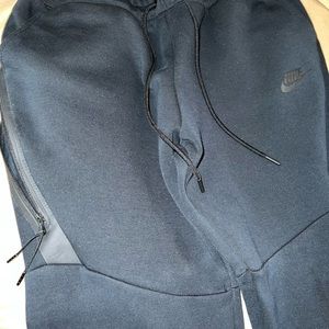 Nike Tech Sweatpants